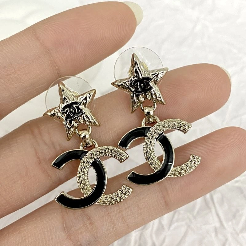 Chanel Earrings FreshLook 228068