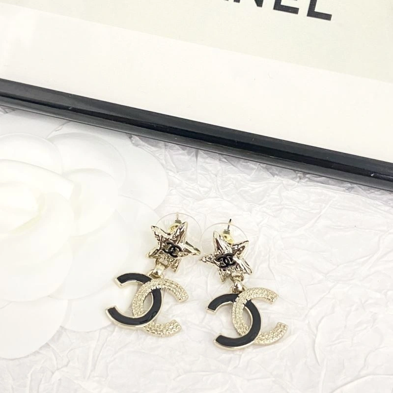 Chanel Earrings FreshLook 228068