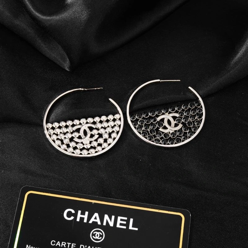 Versatile Chanel Earrings 228061