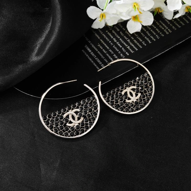 Versatile Chanel Earrings 228061