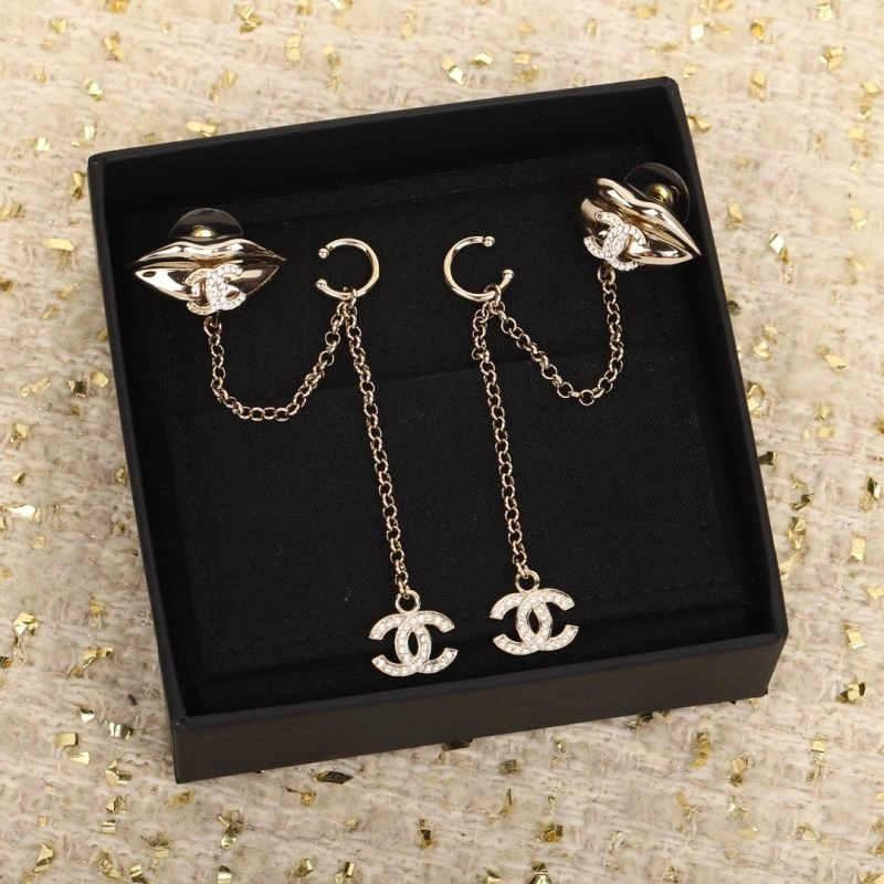 Chanel Earrings Compact 228056