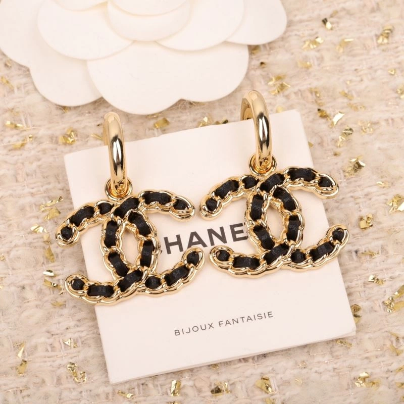 Chanel Earrings Supportive 228101