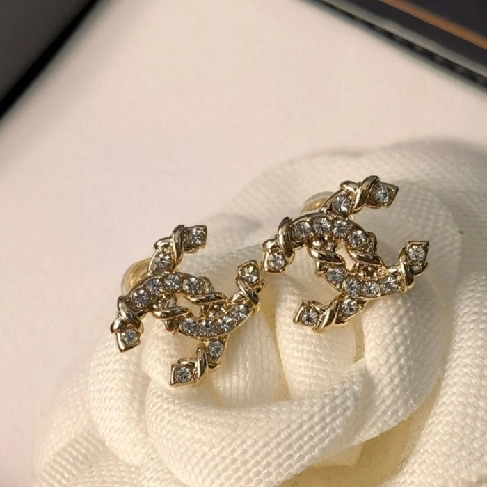 WellDesigned Chanel Earrings 228074