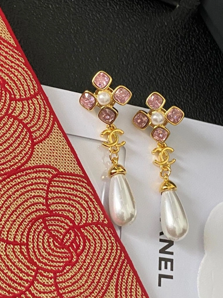 Chanel Earrings EasyCare 228042