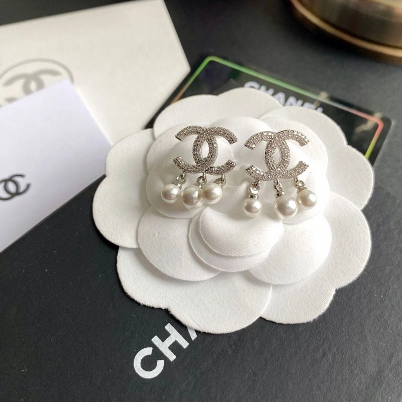 Sustainable Chanel Earrings 228072