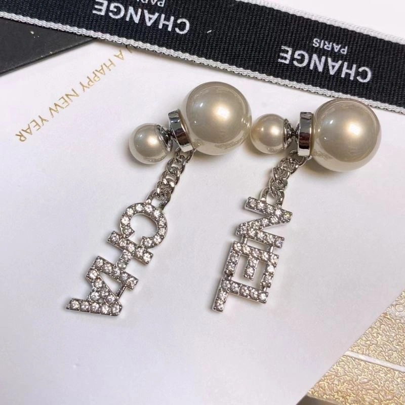 Sustainable Chanel Earrings 228120