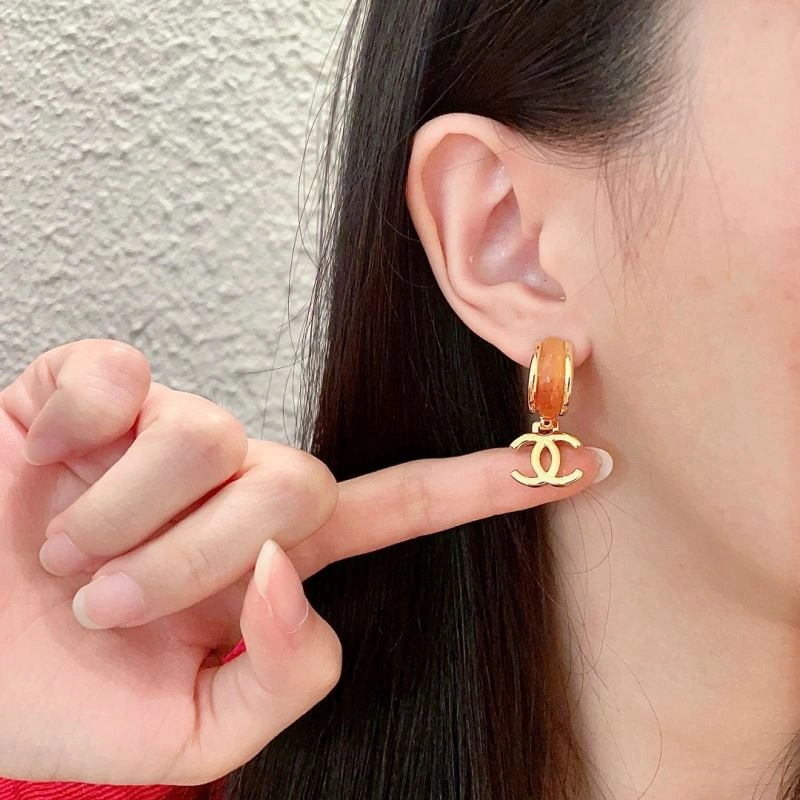 Trendsetting Chanel Earrings 228048