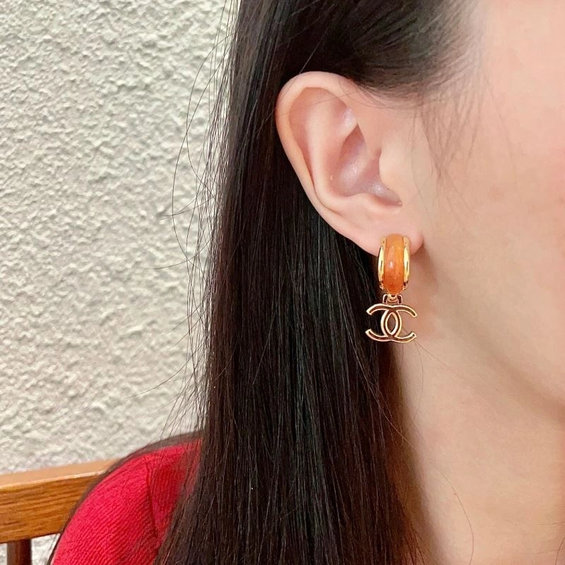 Trendsetting Chanel Earrings 228048