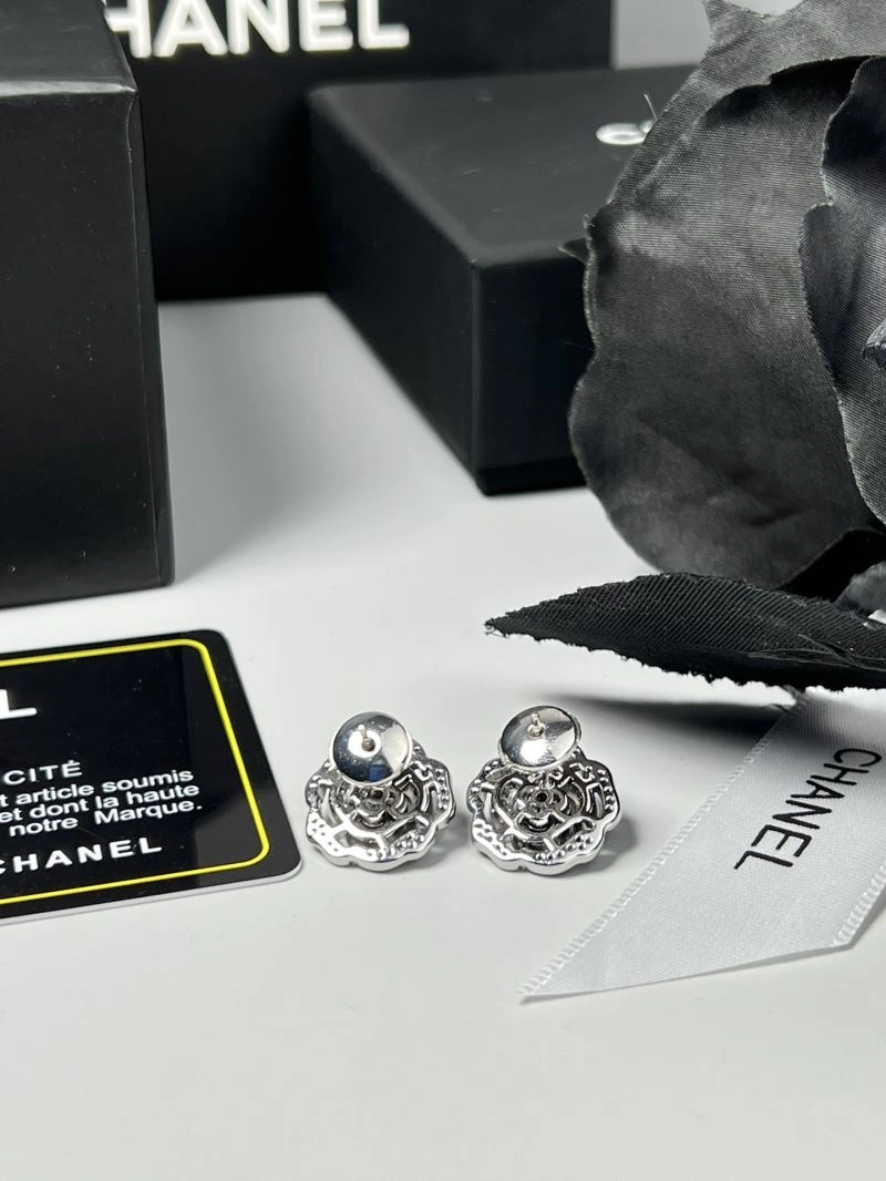 Chanel Earrings MoistureWicking 228023