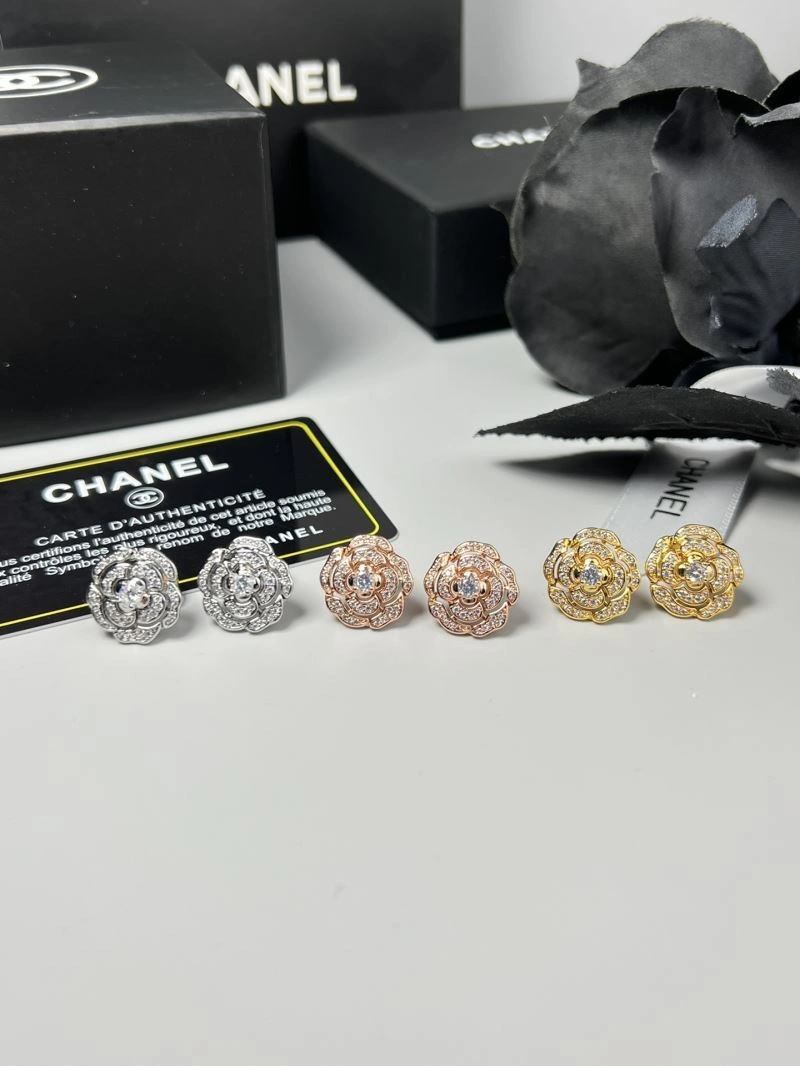 Chanel Earrings MoistureWicking 228023
