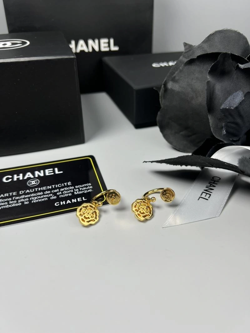 MoistureWicking Chanel Earrings 228065