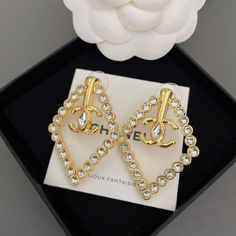 Chanel Earrings WaterResistant 228041
