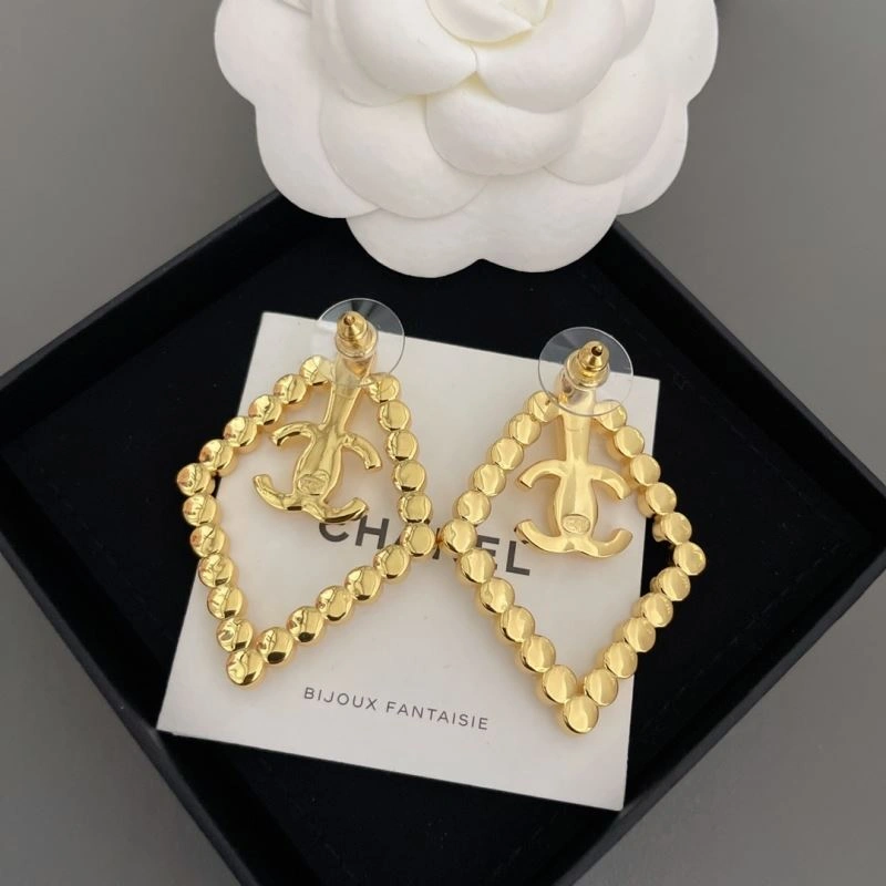 Chanel Earrings WaterResistant 228041