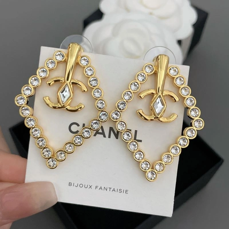 Chanel Earrings WaterResistant 228041