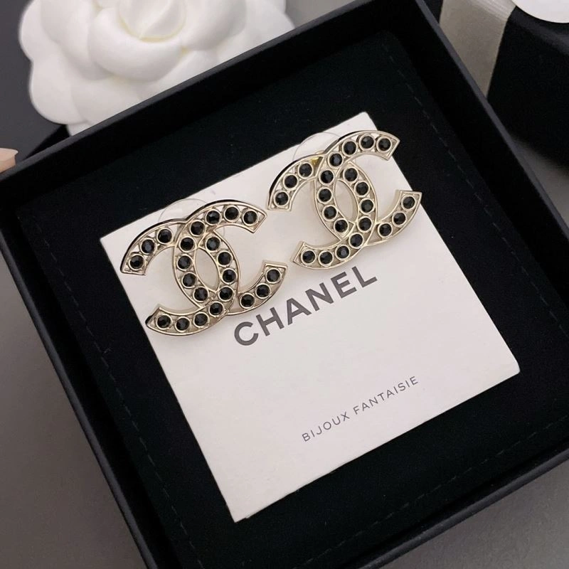 HighPerformance Chanel Earrings 228020
