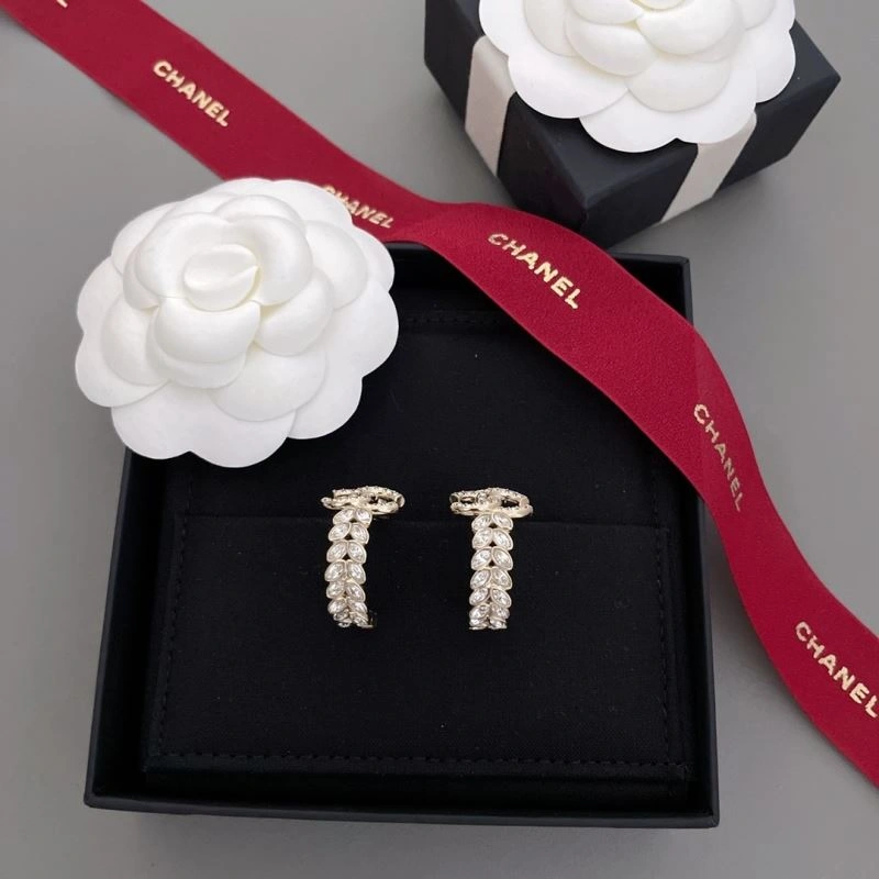 Chanel Earrings Durable 228040