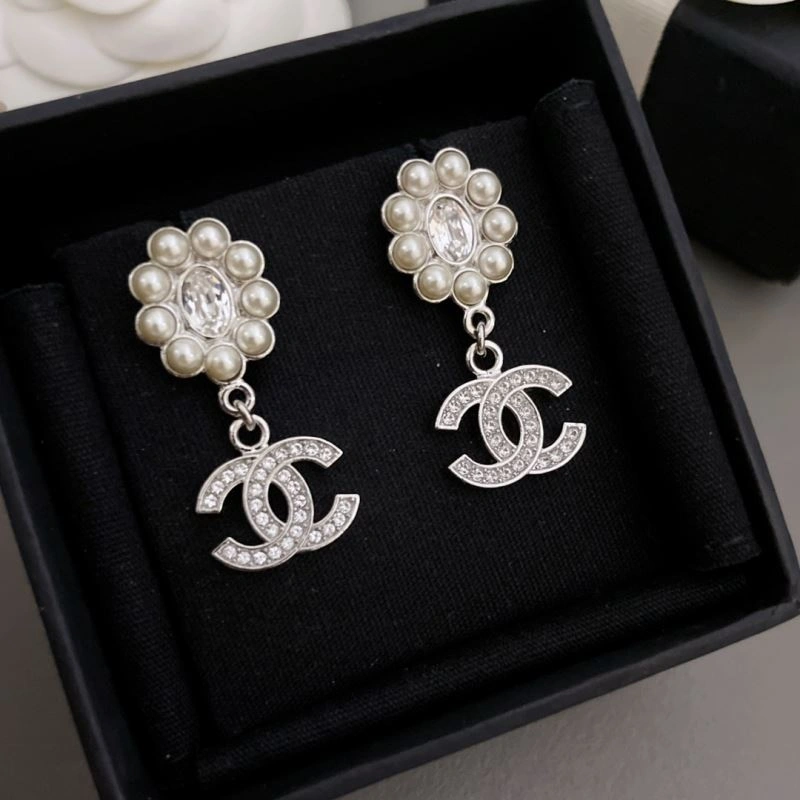 UrbanStyle Chanel Earrings 228018