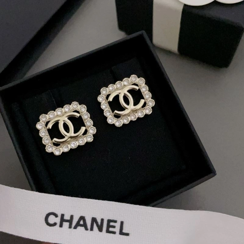 Chanel Earrings Resilient 228026