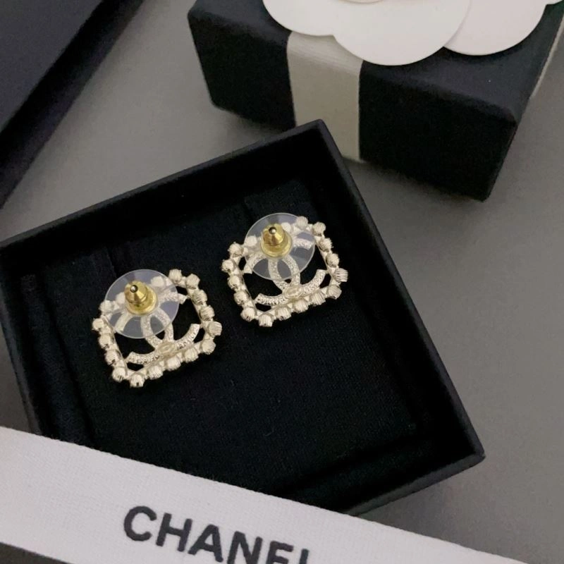 Chanel Earrings Resilient 228026