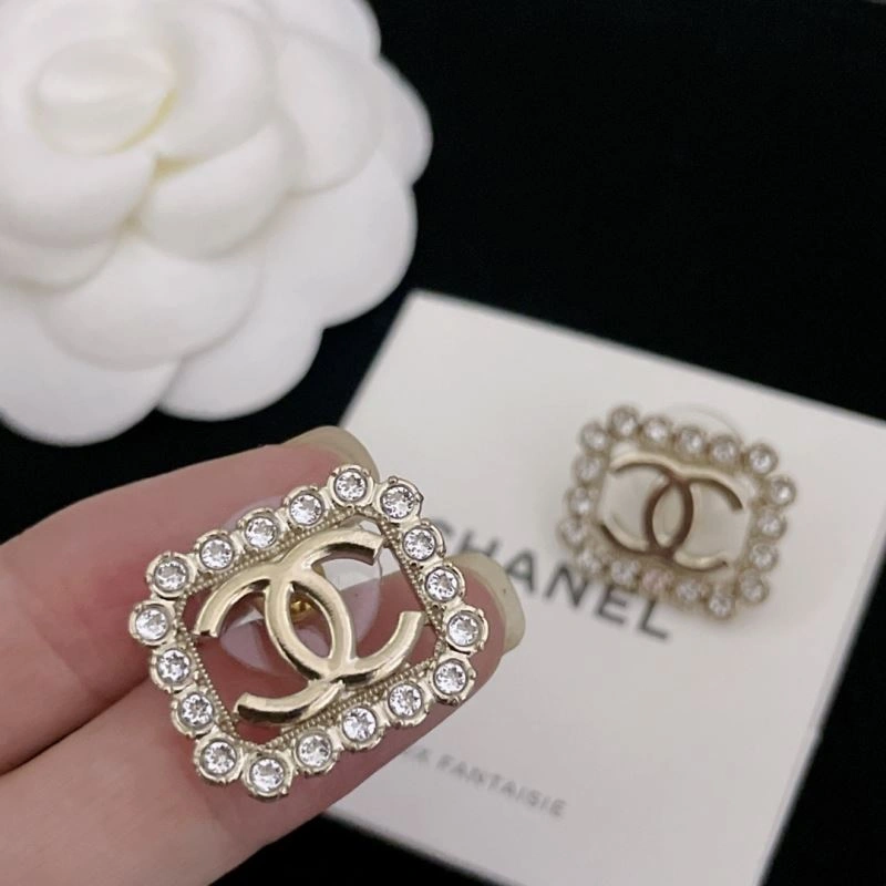 Chanel Earrings Resilient 228026