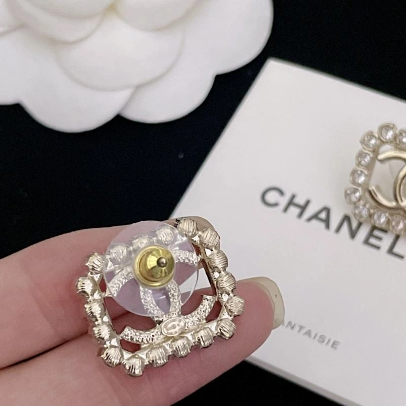 Chanel Earrings Resilient 228026