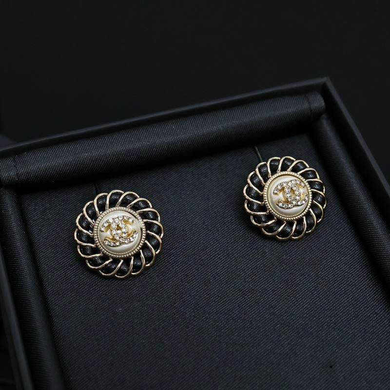 NewStyle Chanel Earrings 228006
