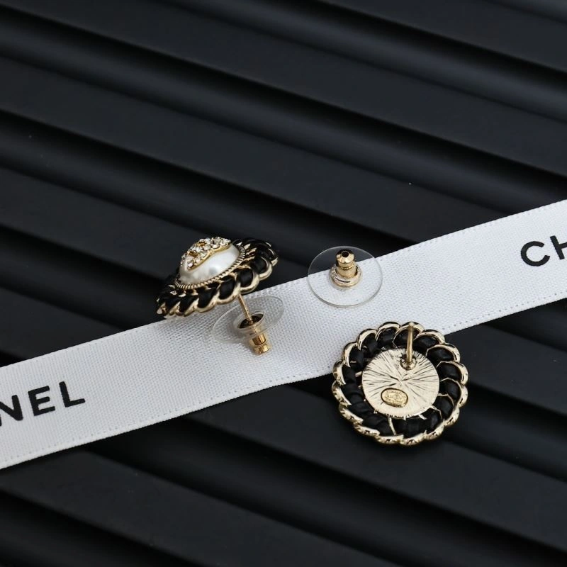 NewStyle Chanel Earrings 228006