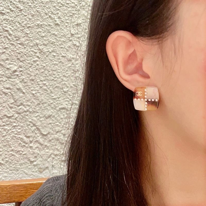 Sustainable Chanel Earrings 227984