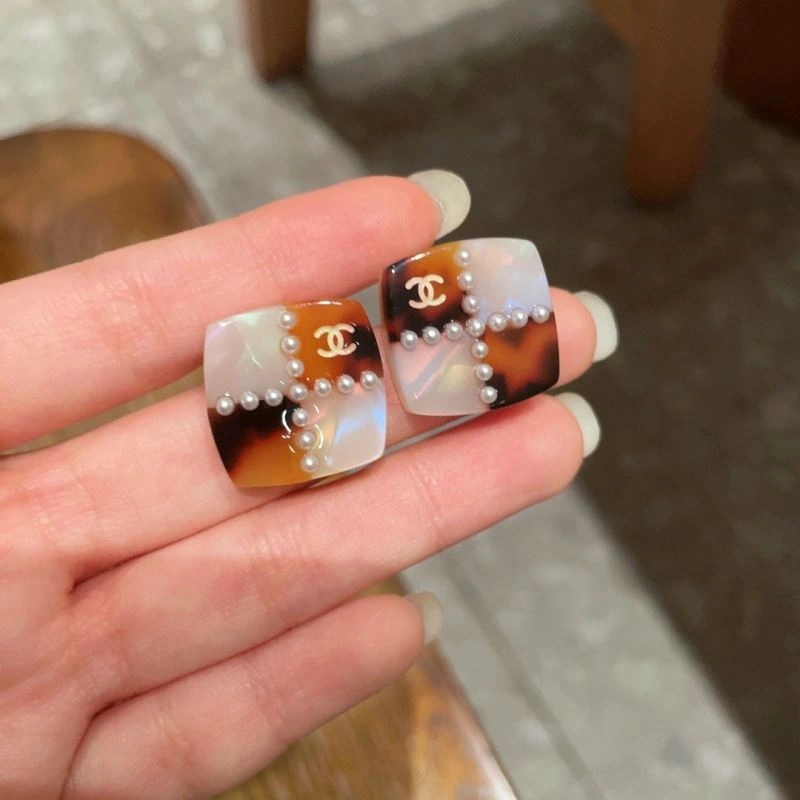 Sustainable Chanel Earrings 227984