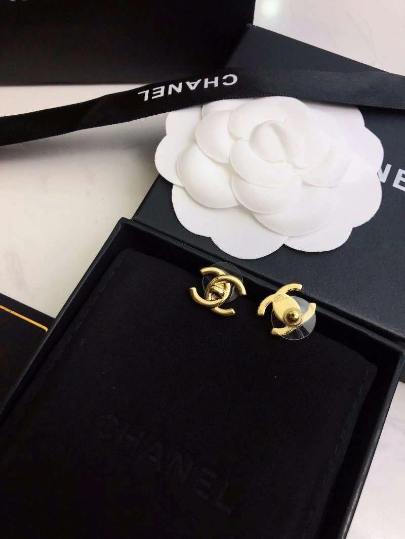 Chanel Earrings Snug 227962