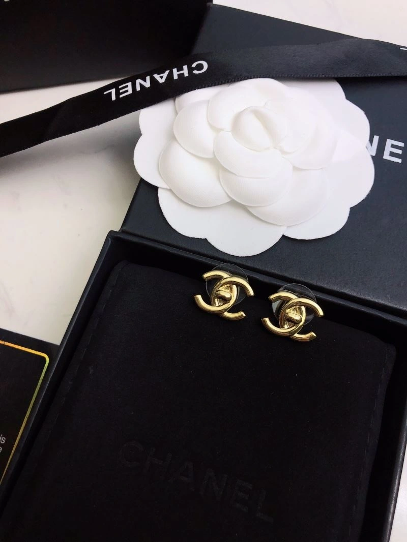 Chanel Earrings Snug 227962