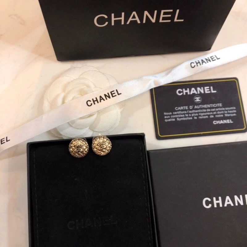 Breathable Chanel Earrings 227980