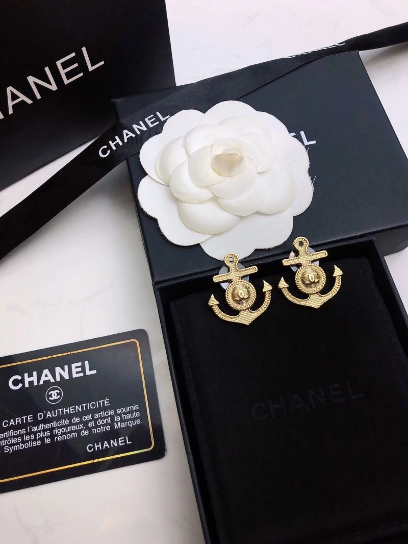 Sleek Chanel Earrings 227968