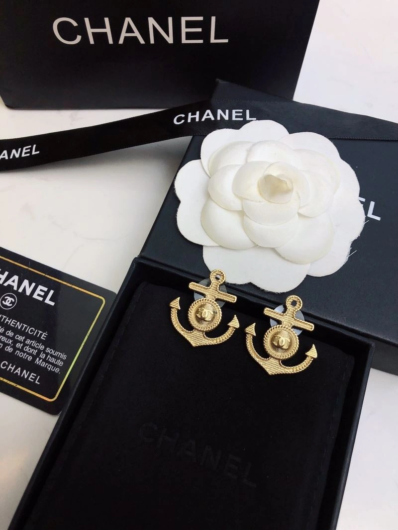 Sleek Chanel Earrings 227968