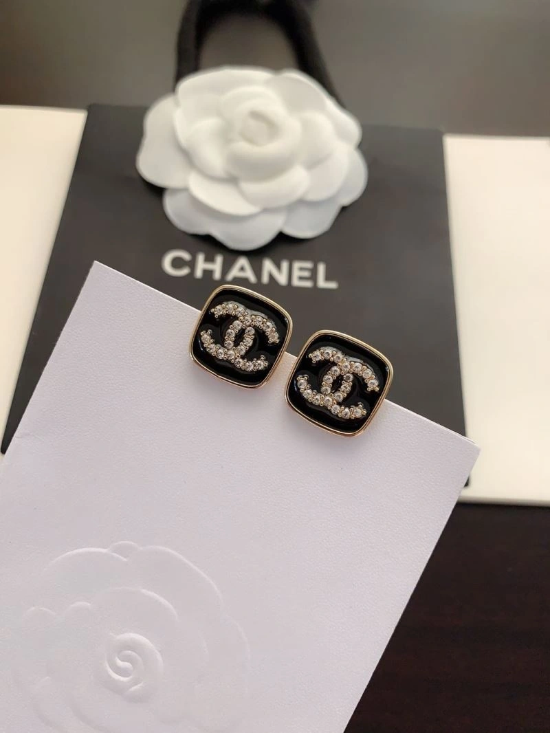 HighPerformance Chanel Earrings 227953
