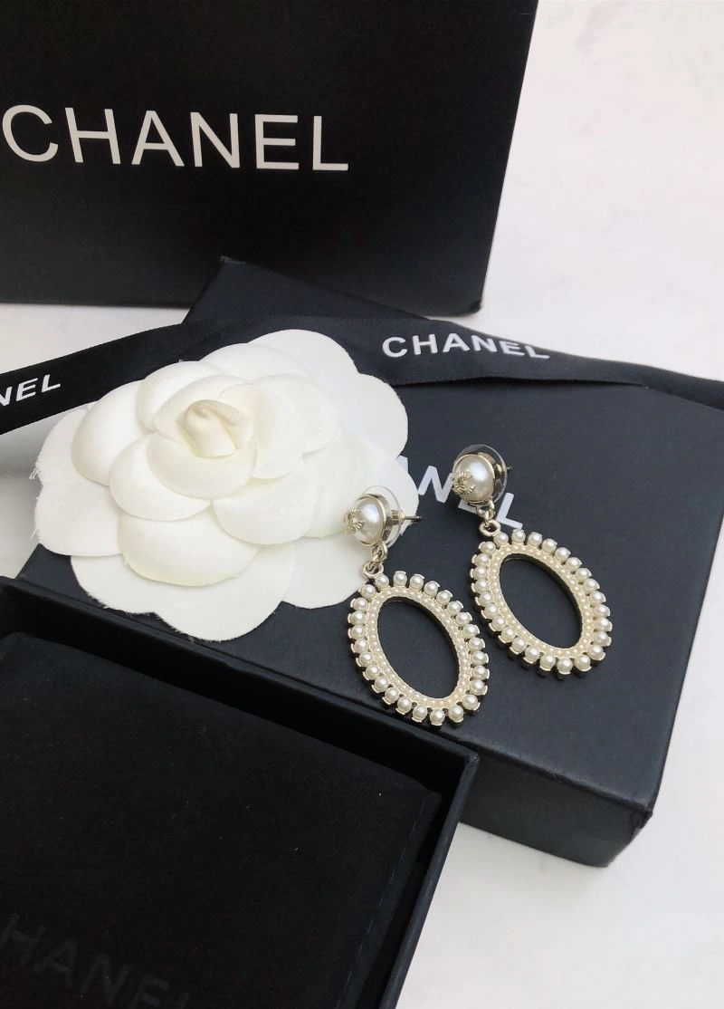 Popular Chanel Earrings 227947