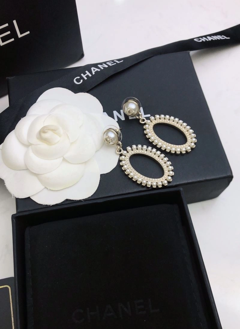 Popular Chanel Earrings 227947