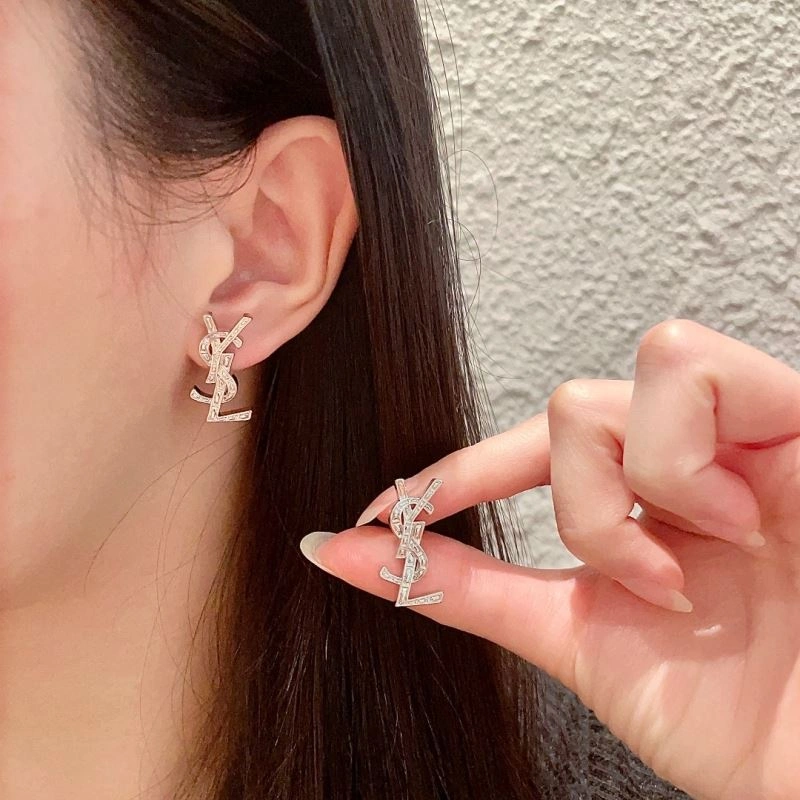 Unisex Chanel Earrings 227965
