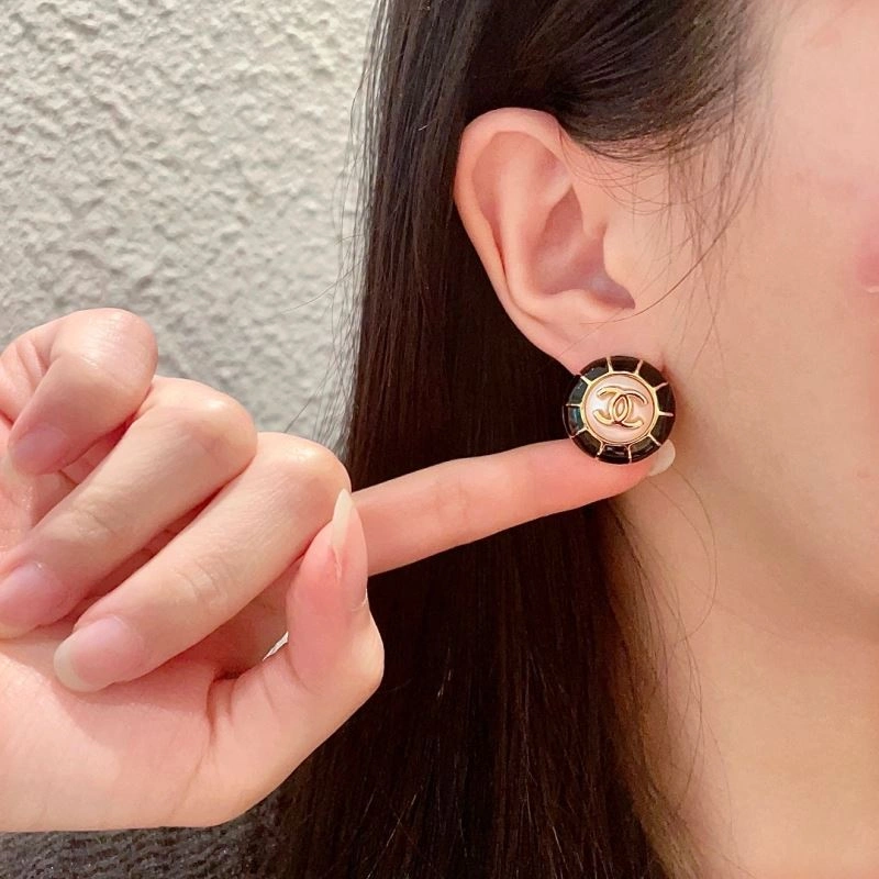 OnTrend Chanel Earrings 227914