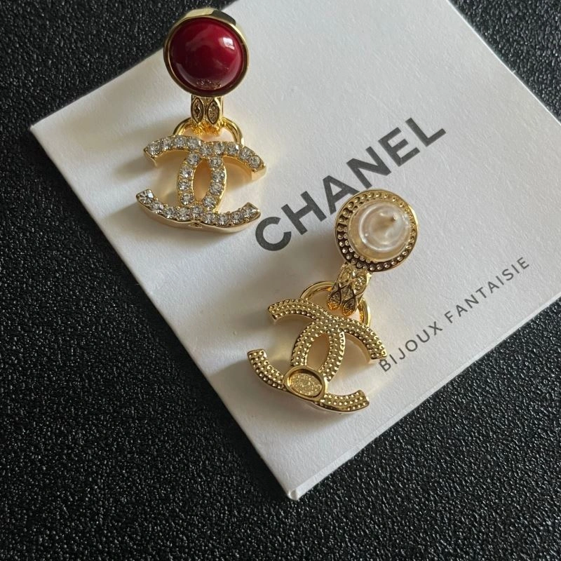 Chanel Earrings Affordable 227902