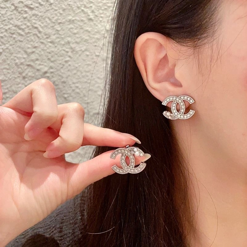 Chanel Earrings Durable 227944