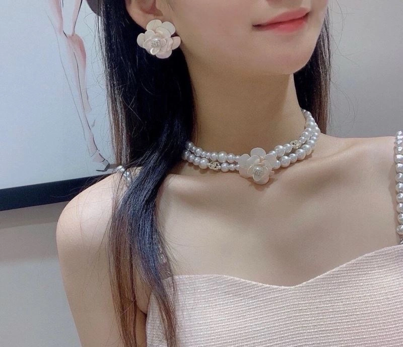 Chanel Earrings Trendsetting 227907