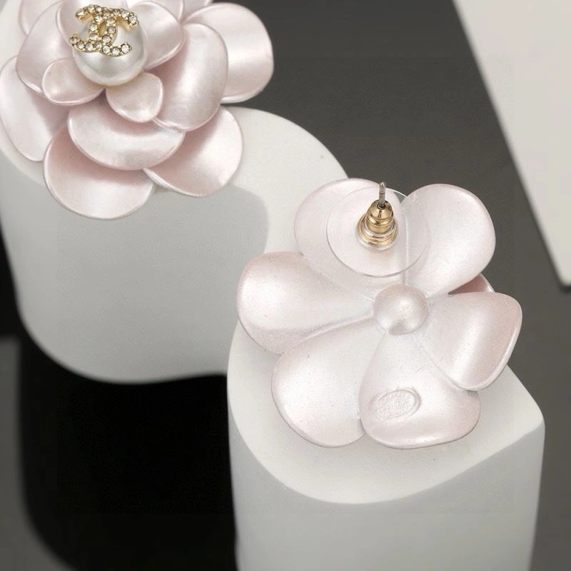 Chanel Earrings Trendsetting 227907