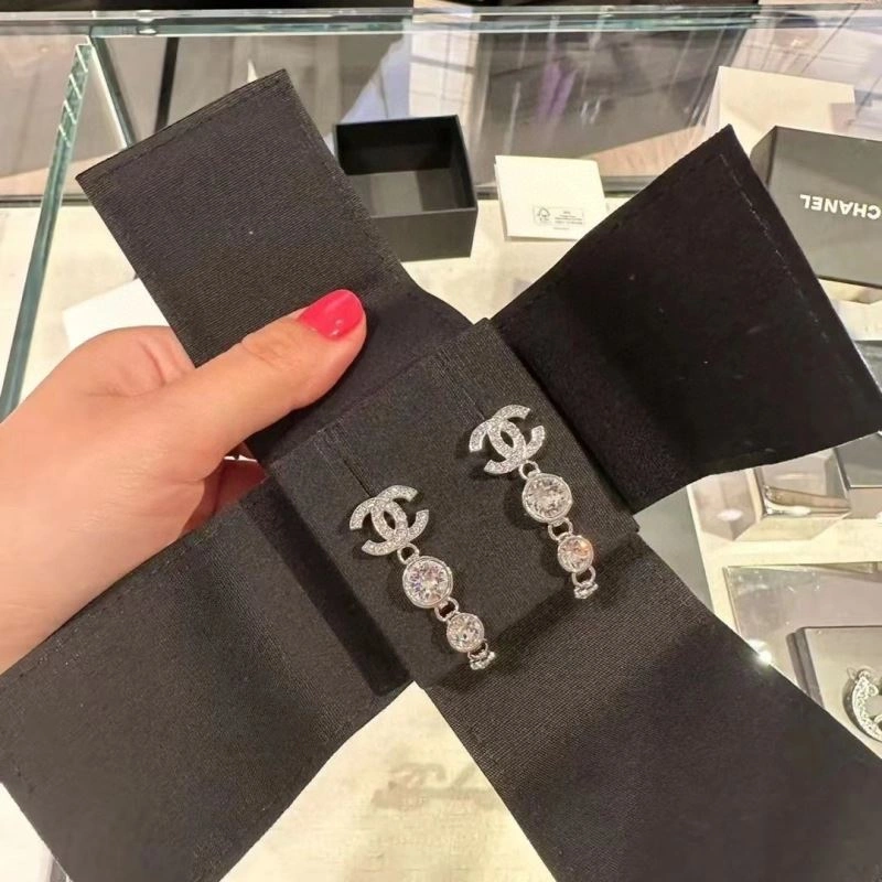 Practical Chanel Earrings 227913