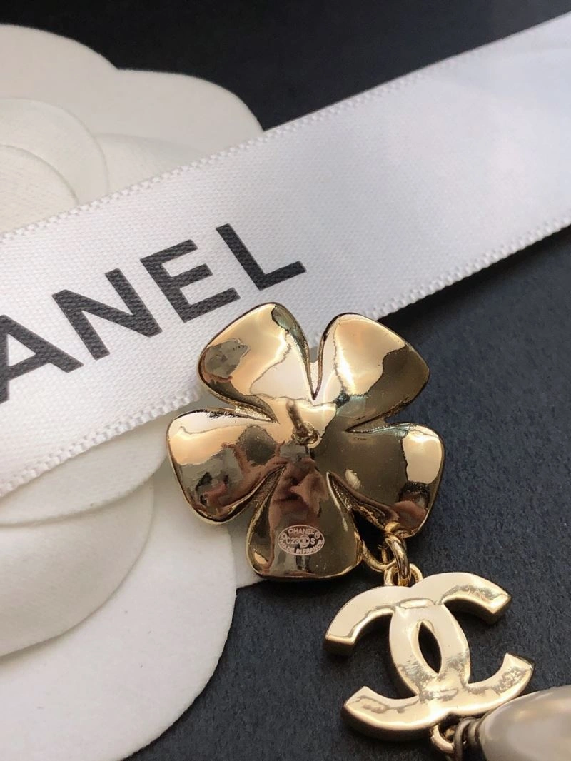 Chic Chanel Earrings 227891