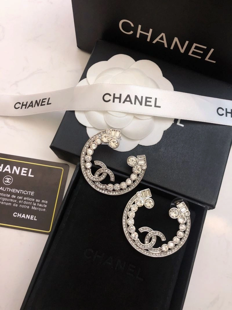 Chanel Earrings Compact 227918