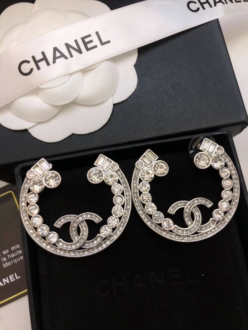 Chanel Earrings Compact 227918