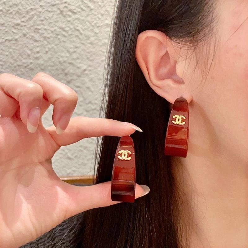 Chanel Earrings EyeCatching 227970