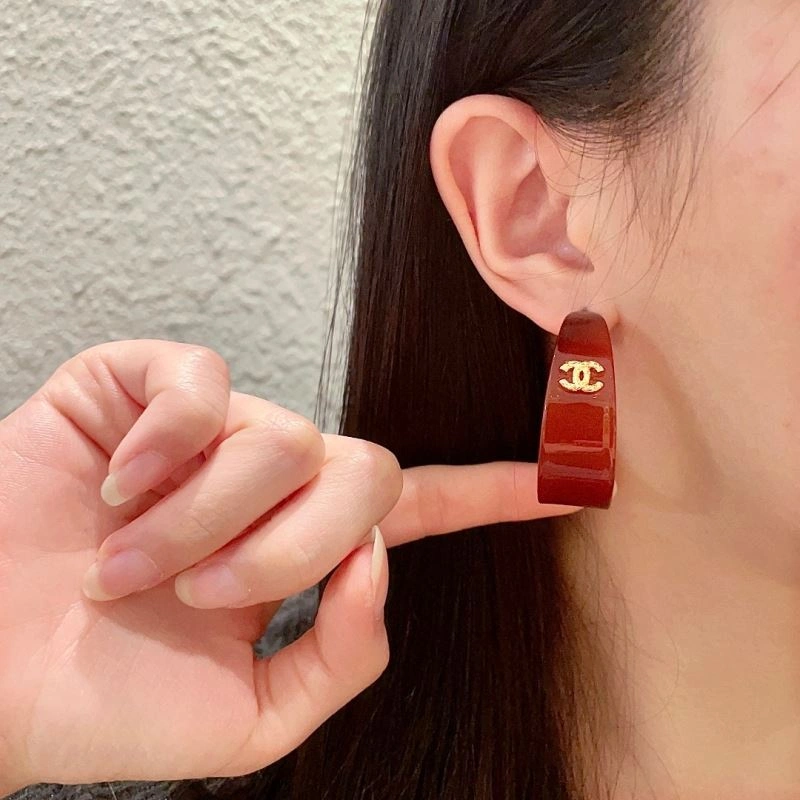 Chanel Earrings EyeCatching 227970