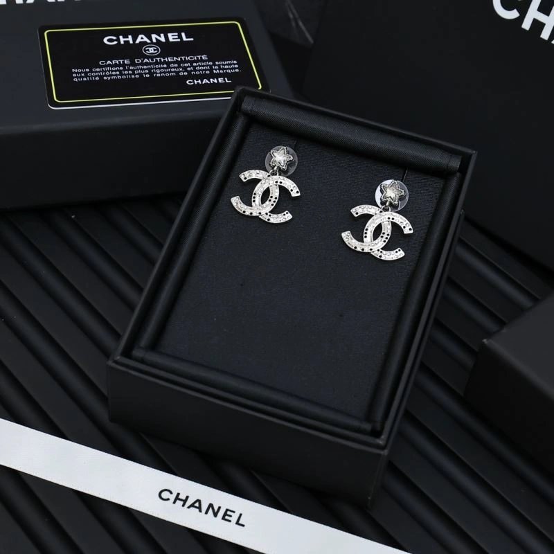 Fashionable Chanel Earrings 227912